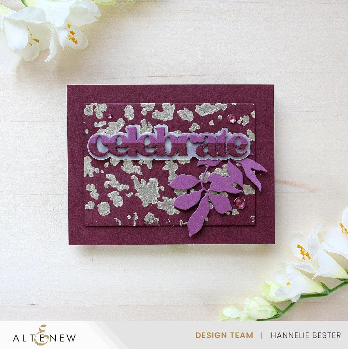 altenew-foil-leaf-background-schablone-15x15-cm-folien-effekt image 4
