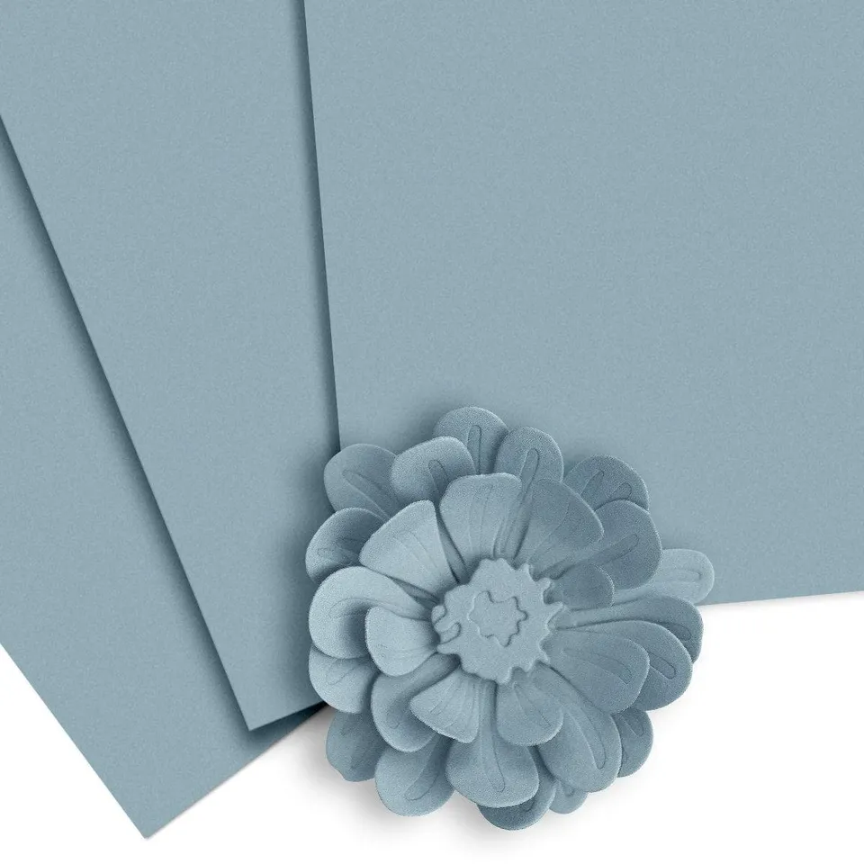 altenew-cloudy-sky-cardstock-10-bogen-blaugrau-245-g image 1