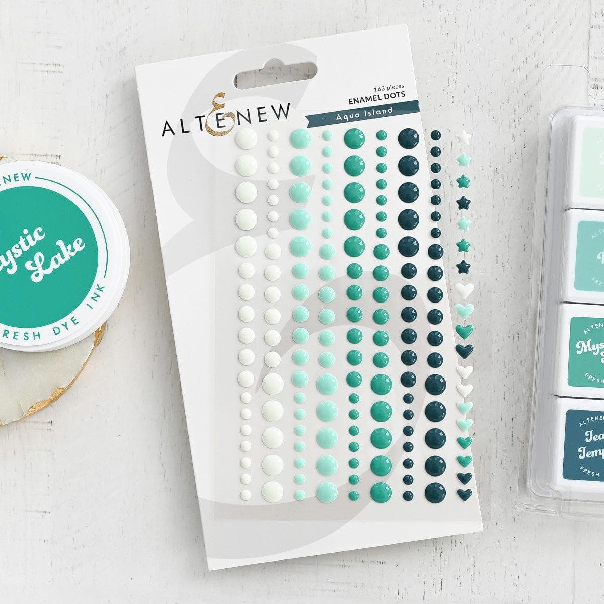 altenew-embellishments-aqua-island-enamel-dots-163-st-ck image 2