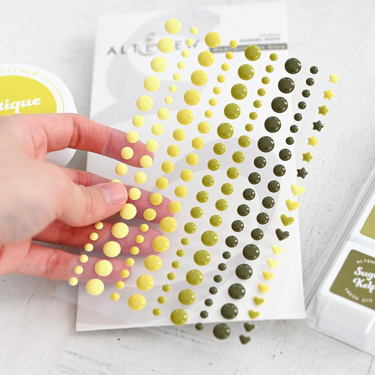 altenew-mediterranean-glow-enamel-dots-sticker-163-stk image 4