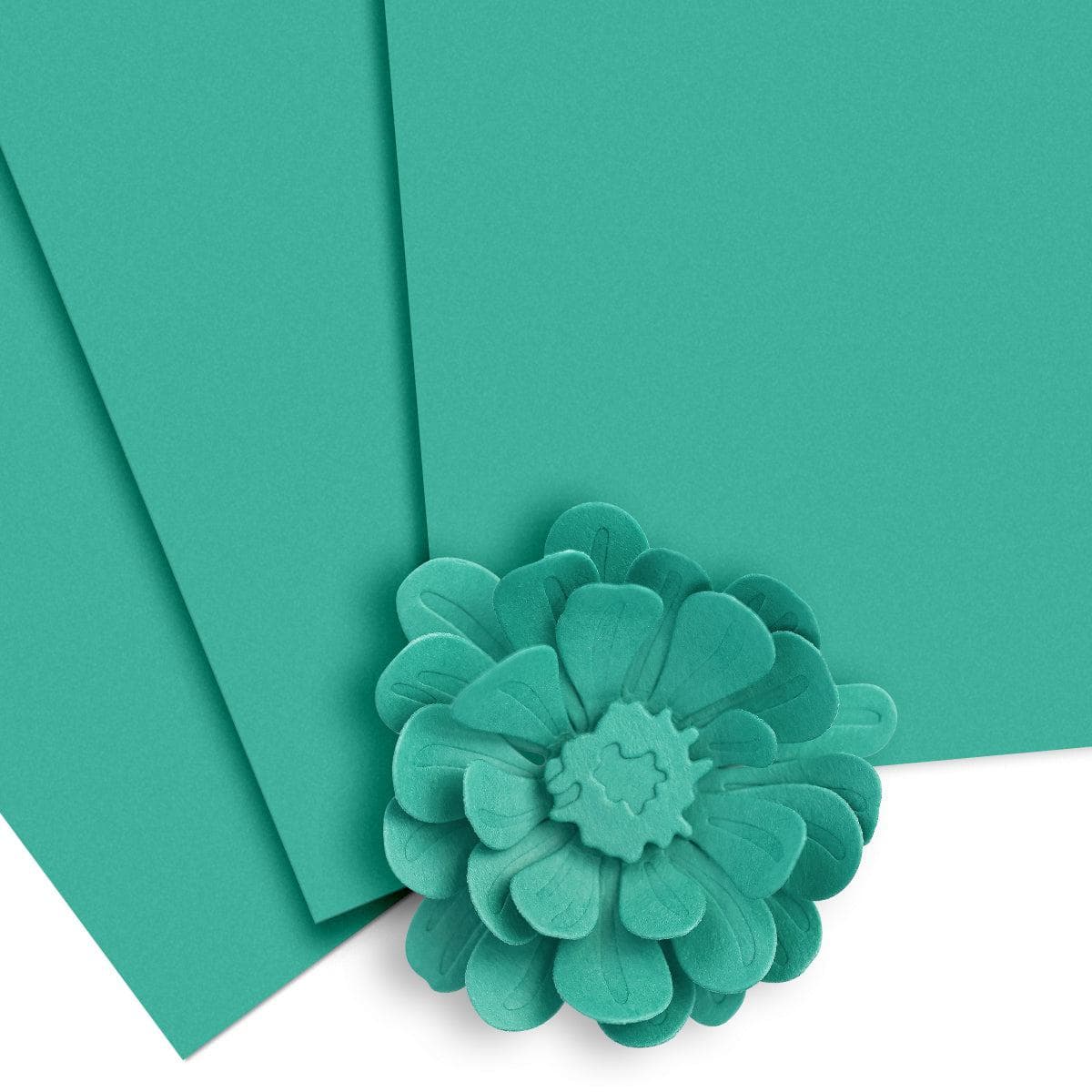 altenew-crafty-necessities-lagoon-farbkarton-10-blatt-cyan image 1