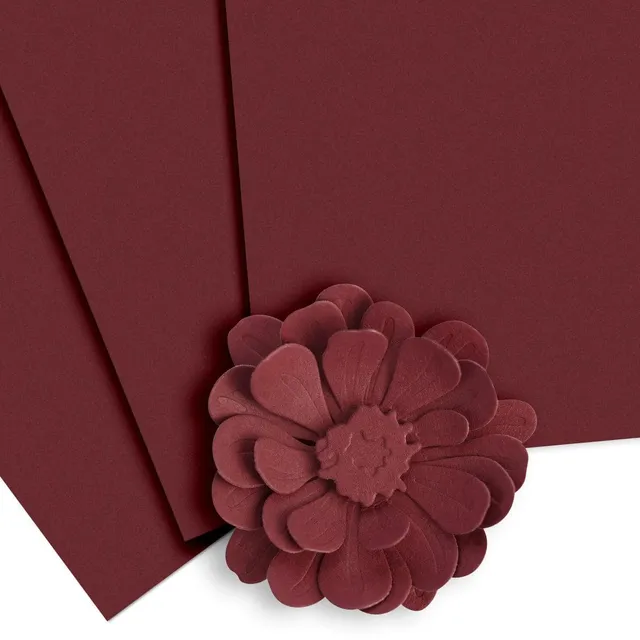 altenew-velvet-cardstock-10-blatt-granatrot-216-g image 1