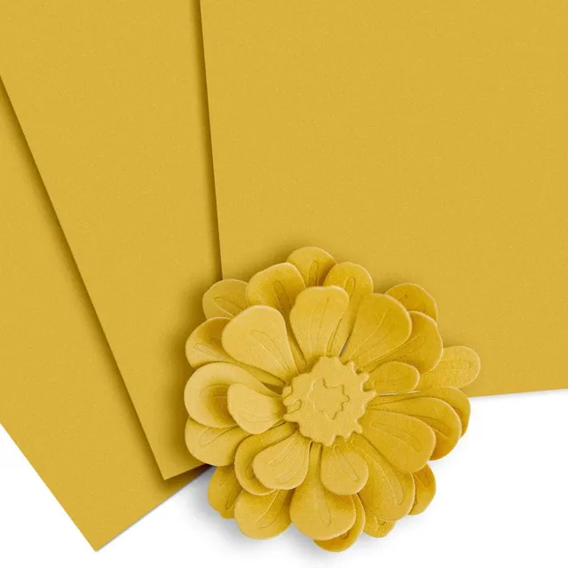 altenew-paper-more-honey-drizzle-cardstock-gold-10-bogen image 1