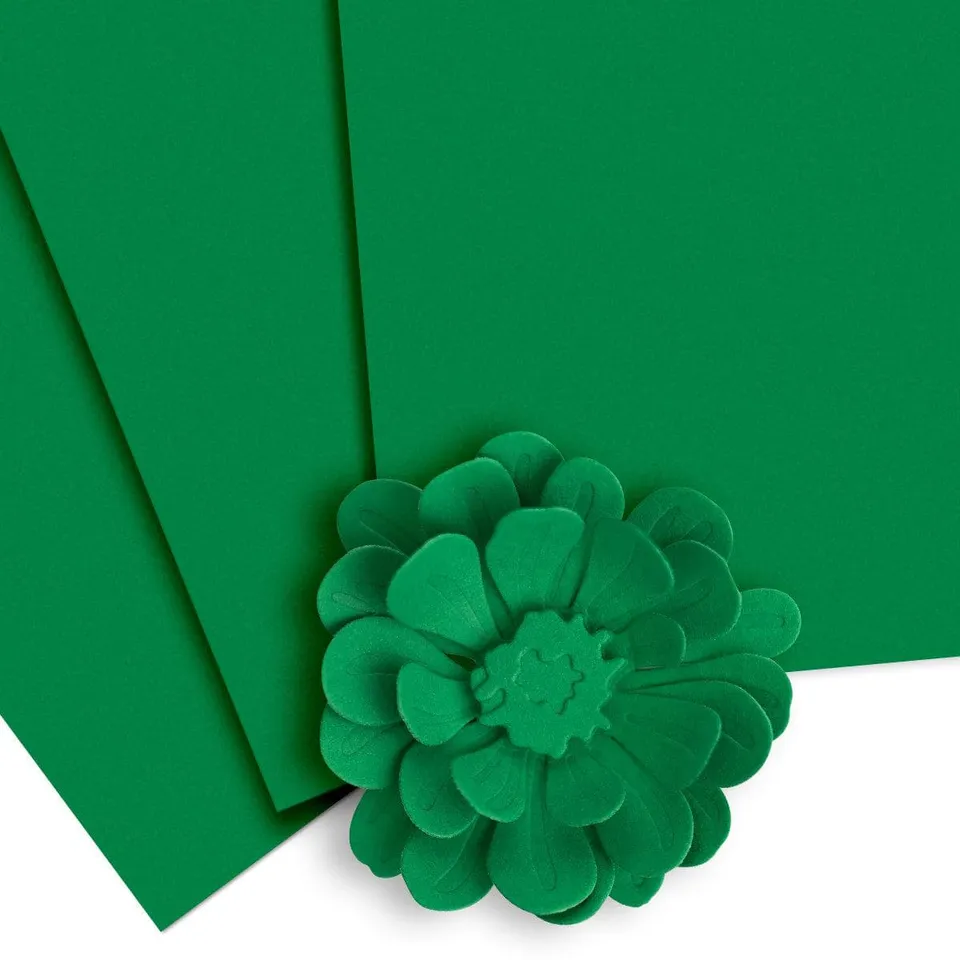 altenew-crafty-necessities-just-green-cardstock-10-blatt-gr-n image 1